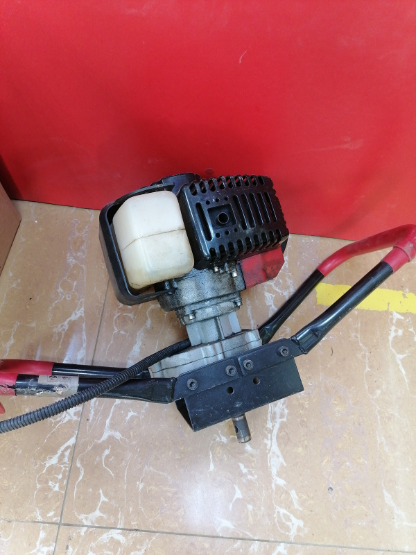 Мотобур P.I.T. 52cc